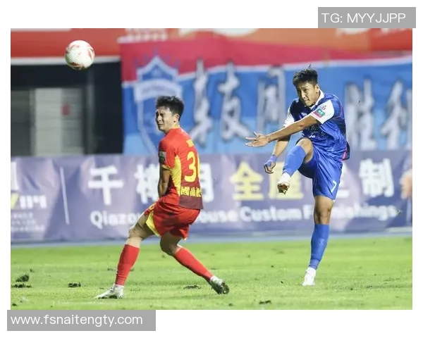 功夫足球三位球星的精彩表现与背后故事解析 功夫足球三位球星的精彩表现与背后故事解析