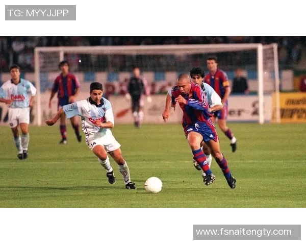 罗纳尔多：从天才少年到足球传奇的辉煌历程与全球影响力