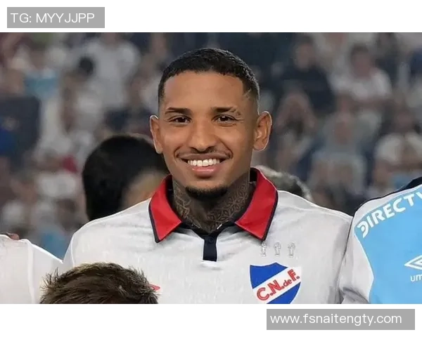 足球场上的悲剧与警示：意外猝死球星背后的健康隐患与应对措施