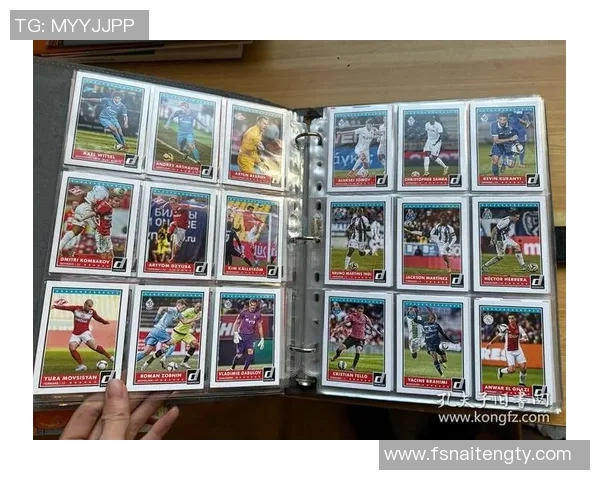 足球巨星签名卡收藏大赏各大球星签名卡图集精选